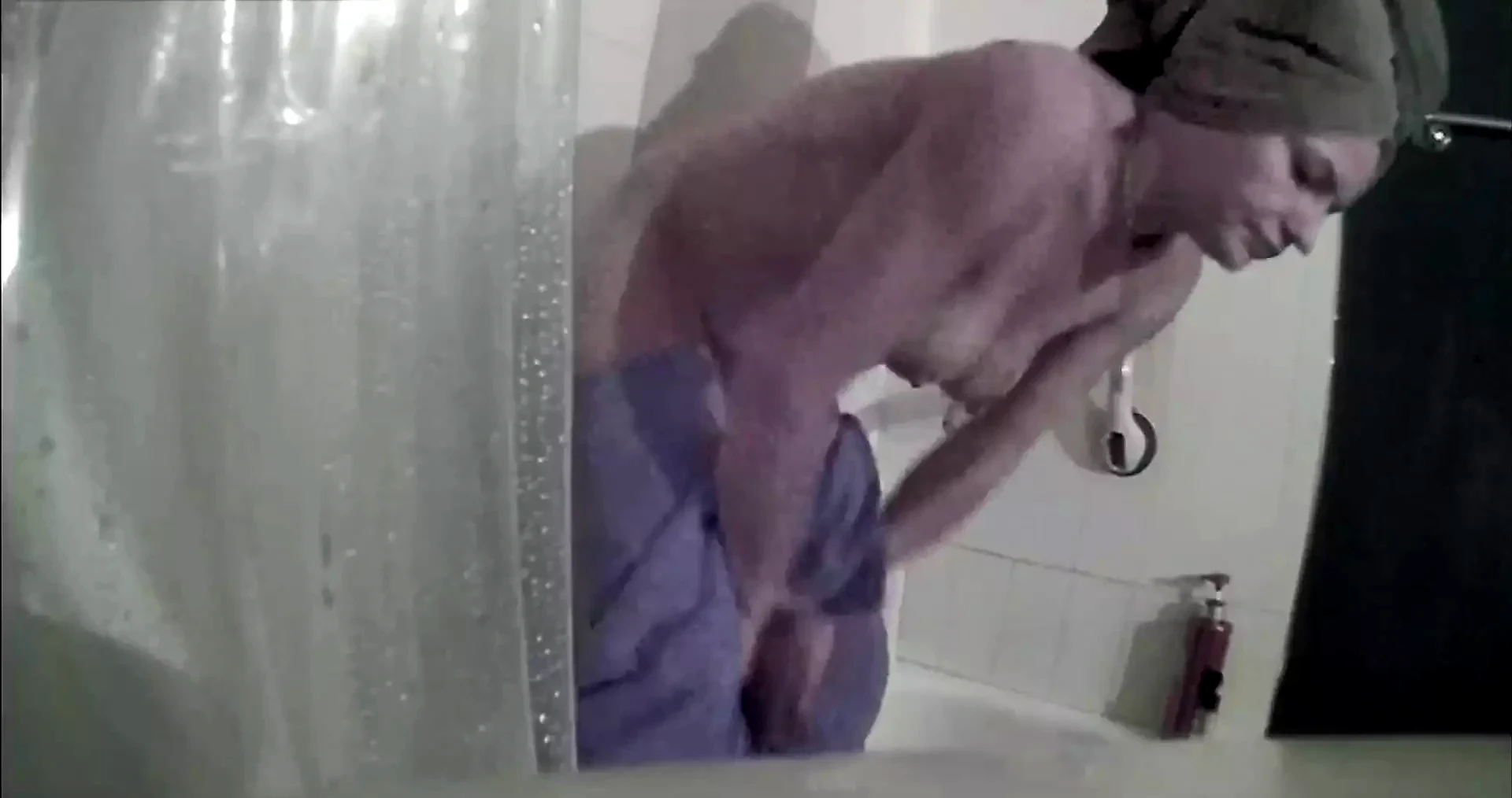 Girl Solo Session in the Bathroom