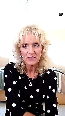 Hot Mature Woman Striptease Show