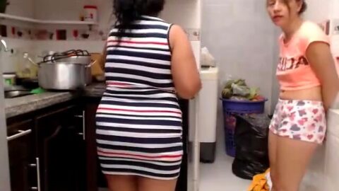 Valery_Krozz Introduces Her Girlfriend to Her Step Mom on Webcam