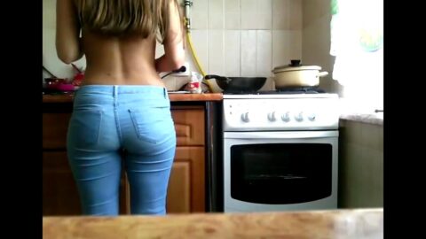 Russian College Girl With Long Hair Gives Blowjob and Fucking